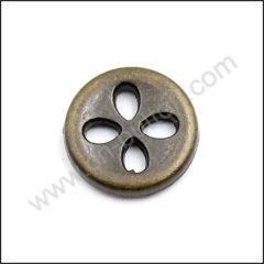 Metallic-hole-button-047