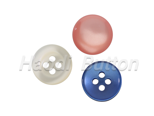 imitation pearl buttons