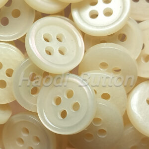 polyester shirt buttons