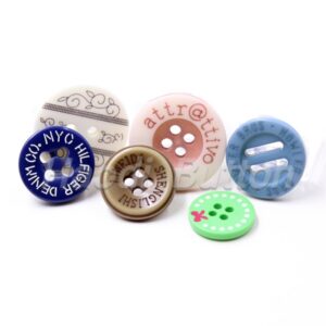 custom polyester buttons
