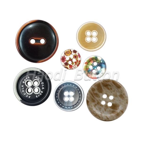 3D printed polyester button