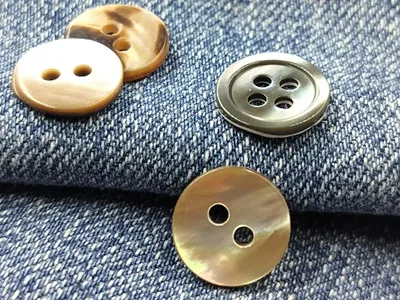 shell buttons